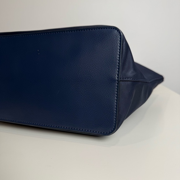Kate Spade “Hayden” Nylon Tote bag in Navy Blue - Picture 9 of 16